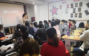三部門“綜合執(zhí)法”  家政亂象零容忍。。。