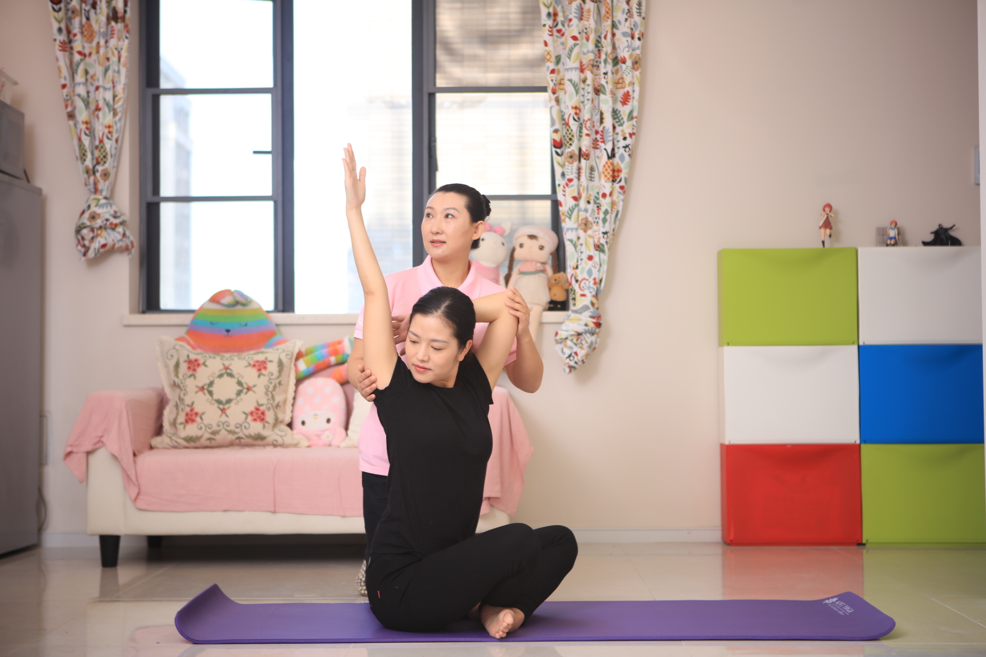 新晉媽媽產(chǎn)后腰痛怎么治療？金牌月嫂教你如何對癥下藥！