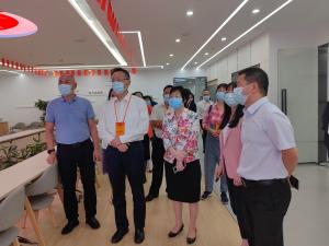 市政協(xié)副主席蒞臨指導(dǎo)社區(qū)邦家政桂園街道基層服務(wù)示范站工作事宜， 精準(zhǔn)對接暖人心