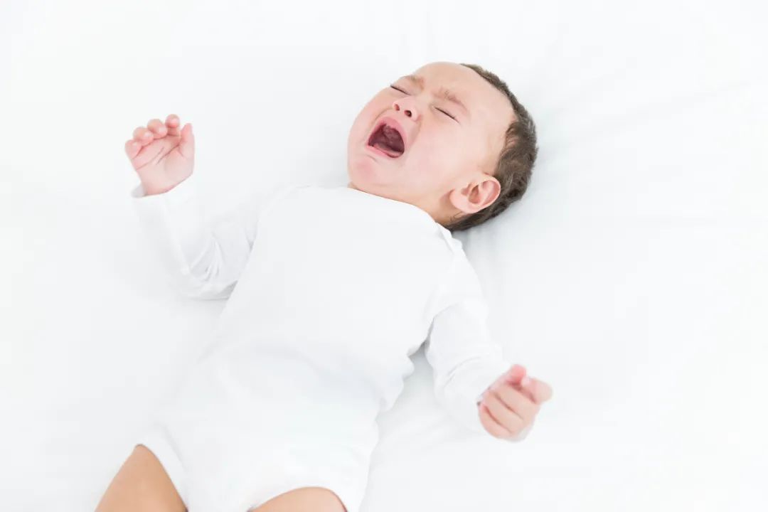 寶寶腸脹氣總鬧騰怎么辦？掌握這3招緩解癥狀！