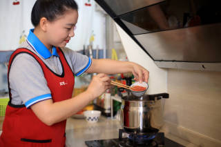 早教師與育嬰師有什么區(qū)別？家庭早教師培訓要多久時間？