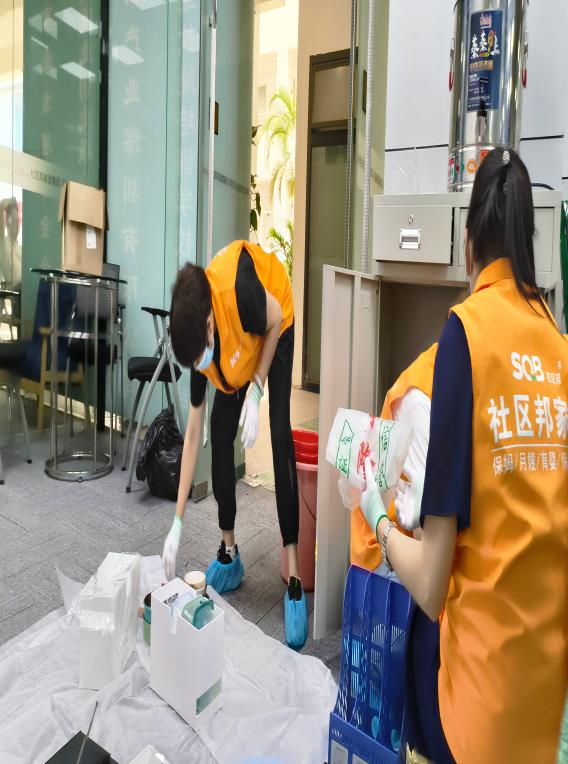 社區(qū)邦：衣柜收納如何做到高效：打造你的時(shí)尚王國